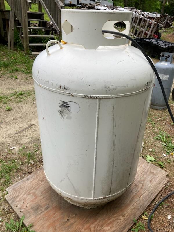 100 Gallon Tank